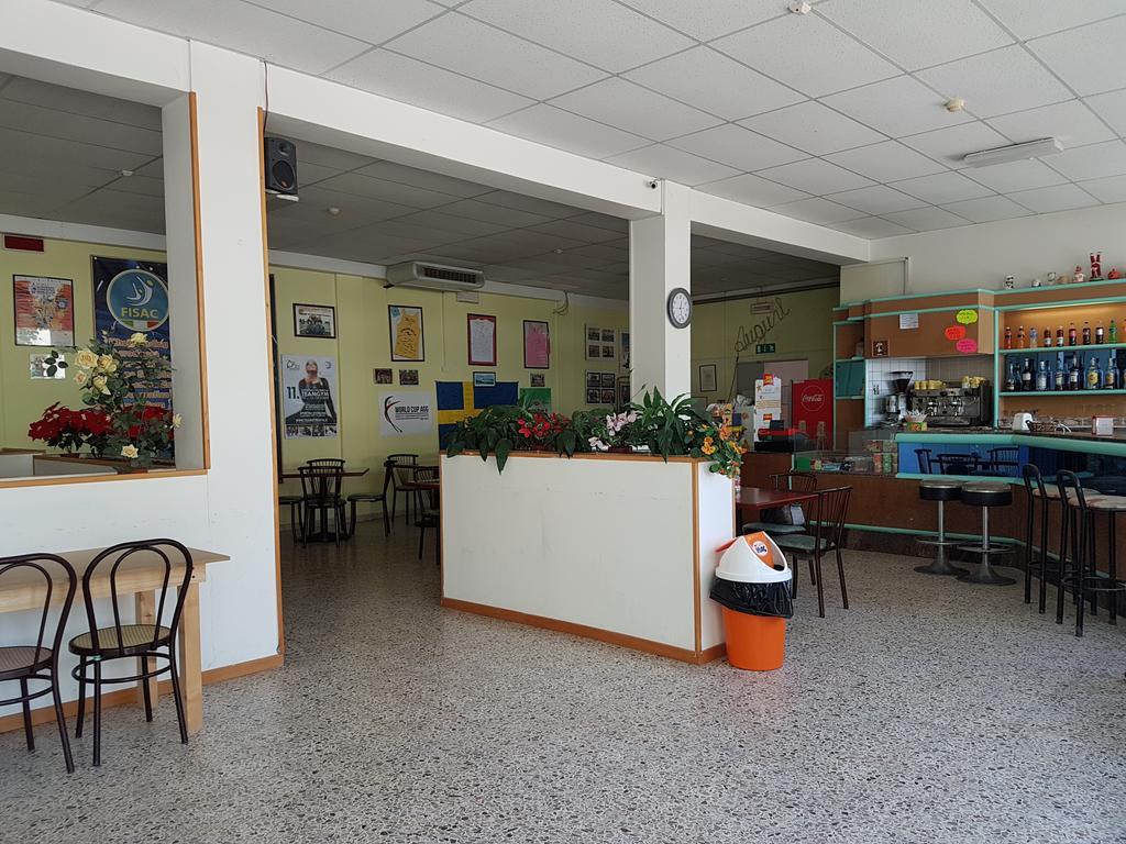 Villaggio Accademia เชเซนาติโก ภายนอก รูปภาพ